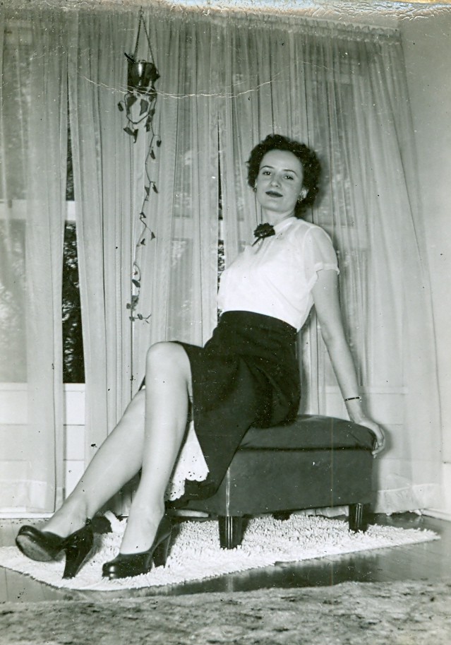 Margaret Ellis0038
